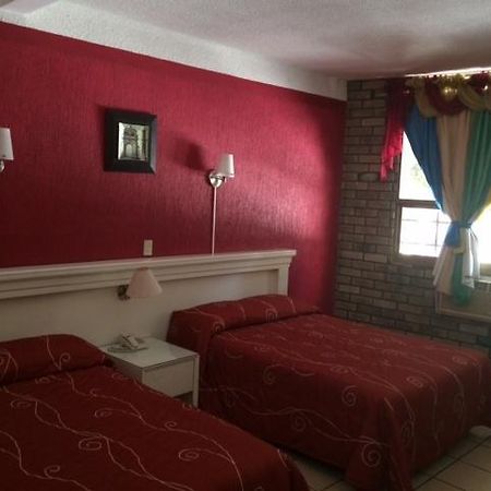 Hotel Raldos Inn Саламанка Номер фото